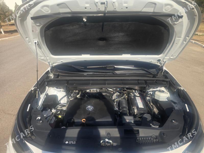 Toyota Highlander 2021 - 540 000 TMT - Мары - img 8
