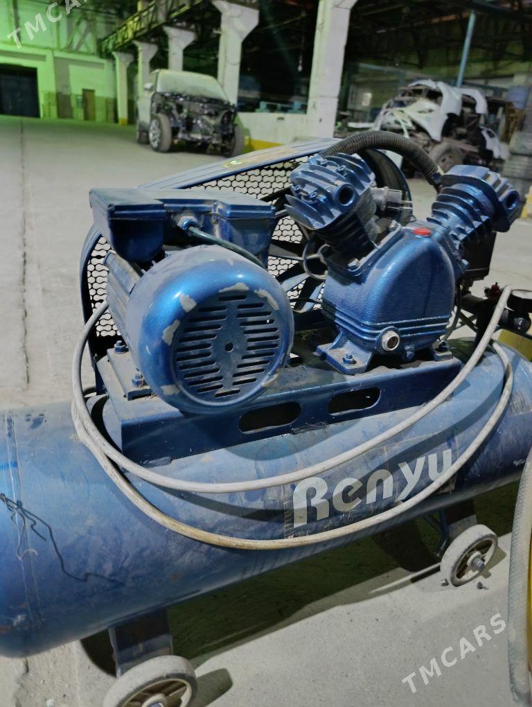 kampresoor - Hitrowka - img 1