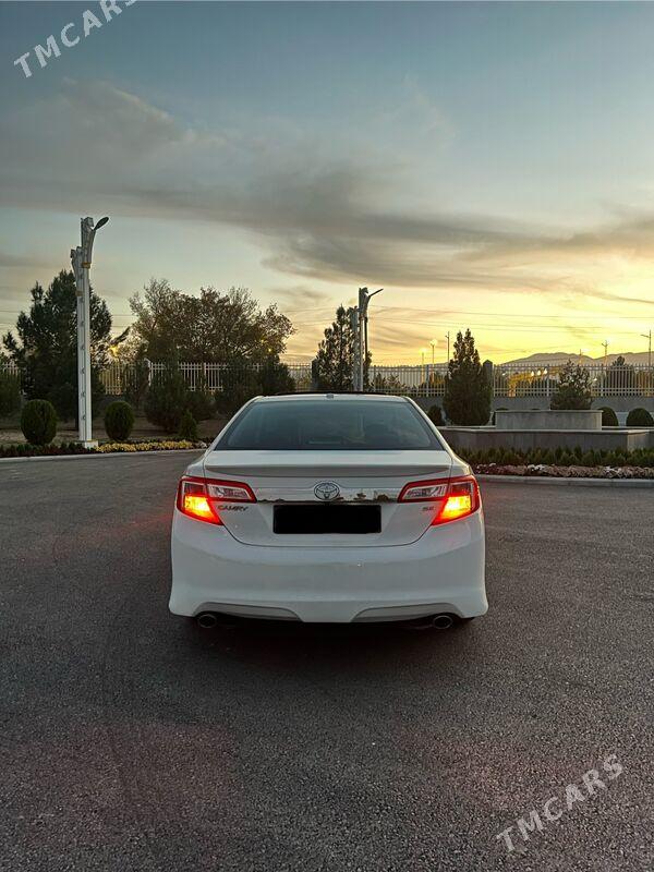 Toyota Camry 2013 - 230 000 TMT - Hitrowka - img 2