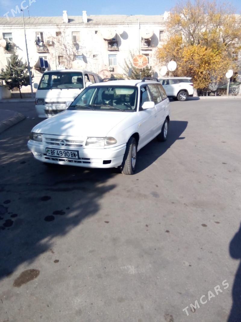 Opel Astra 1993 - 45 000 TMT - Туркменбаши - img 1