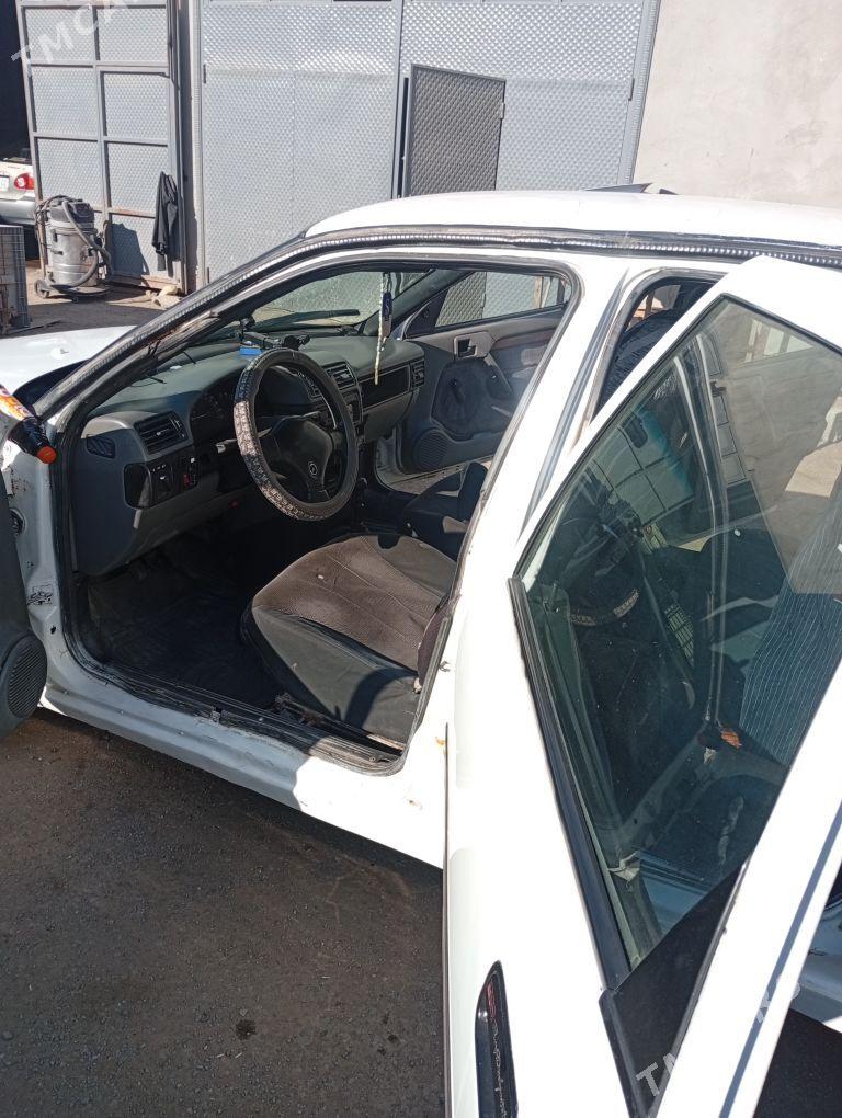 Opel Vectra 1989 - 40 000 TMT - Гурбансолтан Едже - img 2