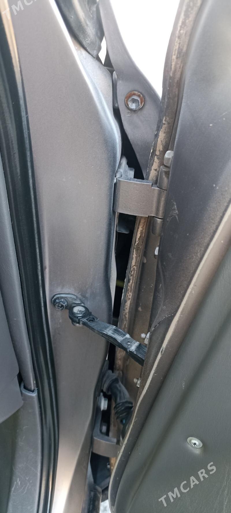 Toyota Camry 1996 - 110 000 TMT - Туркменабат - img 8