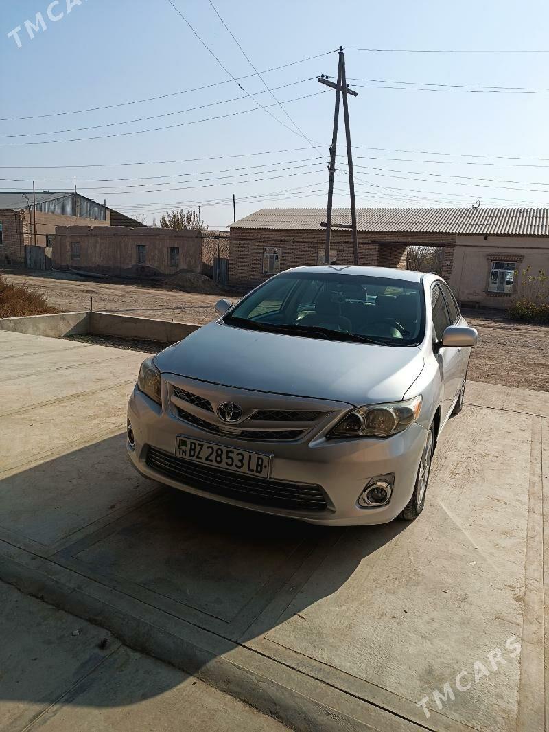 Toyota Corolla 2012 - 160 000 TMT - Фарап - img 2