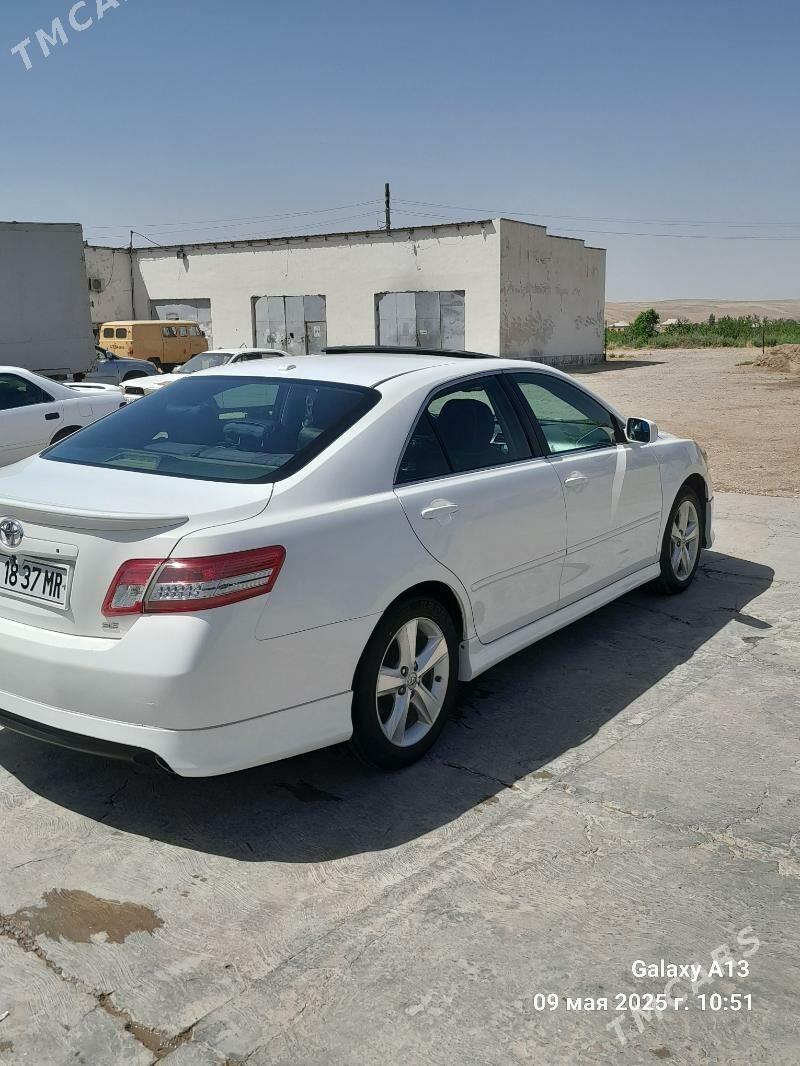 Toyota Camry 1999 - 110 000 TMT - Тагтабазар - img 3