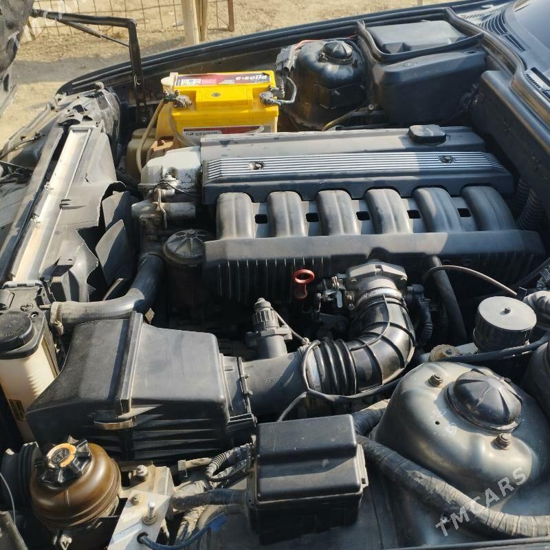 BMW 525 1990 - 55 000 TMT - Берекет - img 1