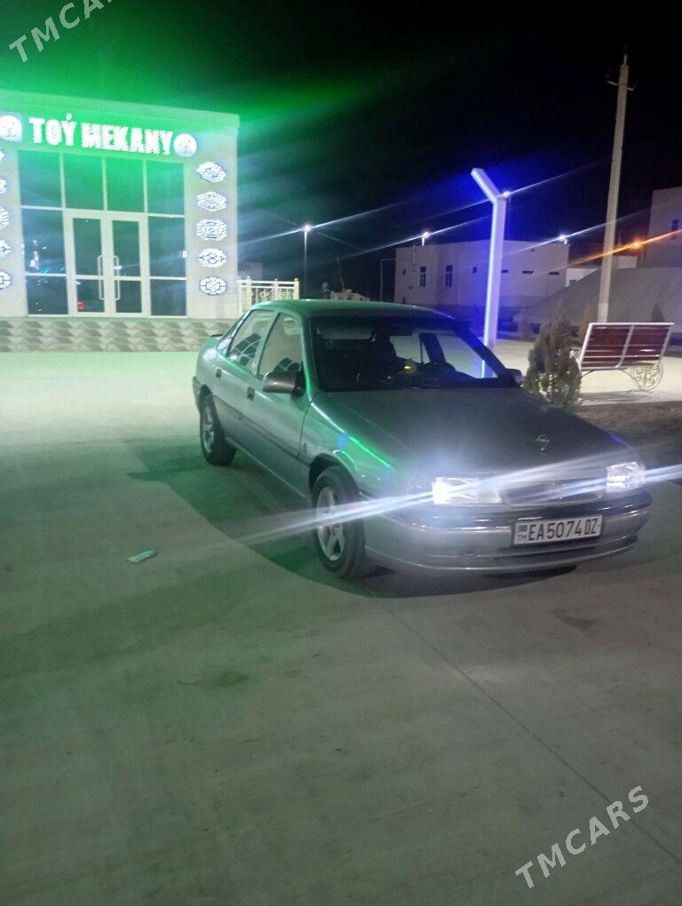 Opel Vectra 1993 - 50 000 TMT - Кёнеургенч - img 6