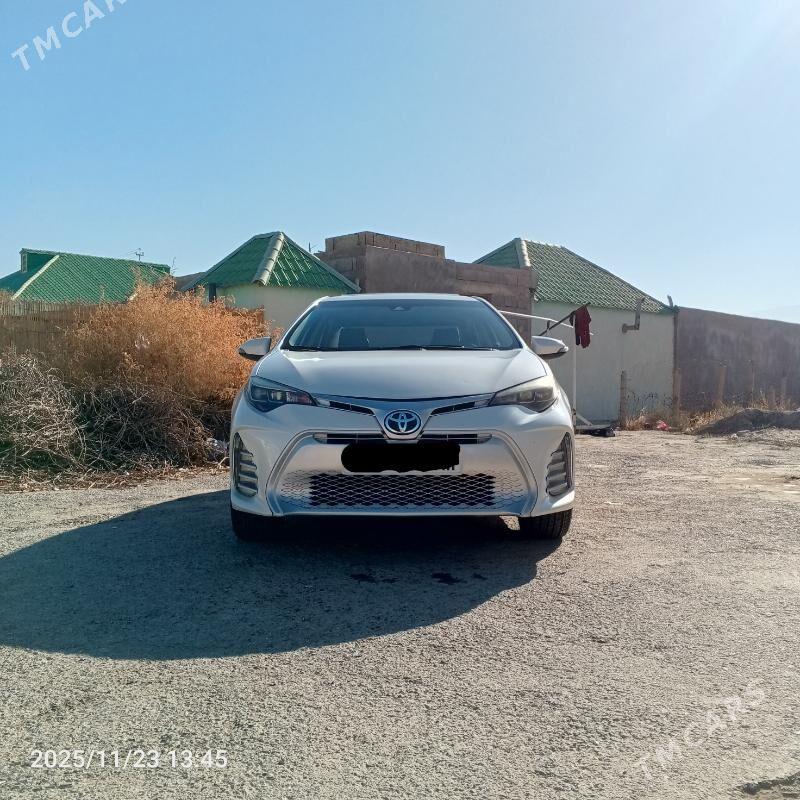 Toyota Corolla 2018 - 310 000 TMT - Ашхабад - img 2
