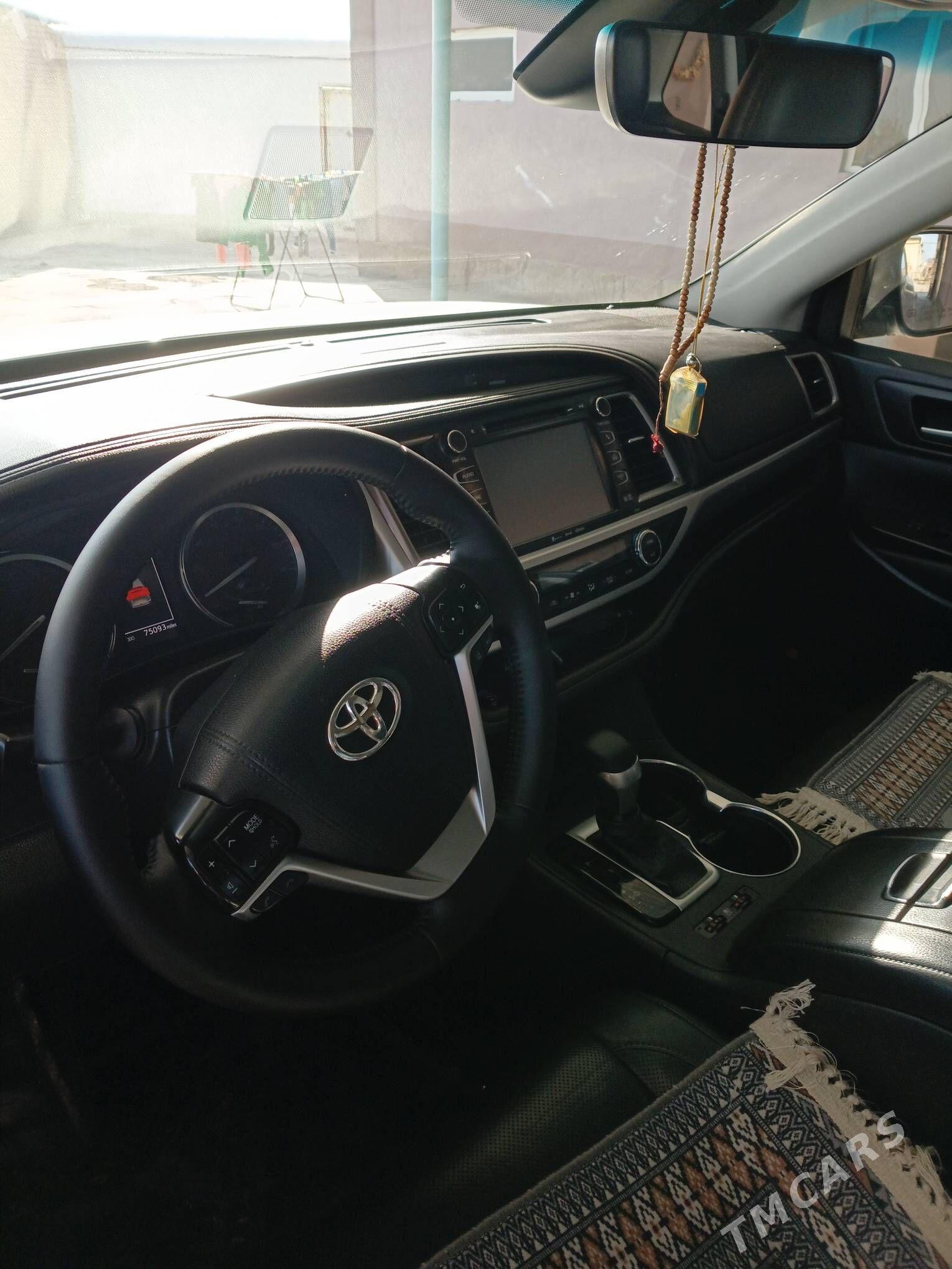 Toyota Highlander 2016 - 460 000 TMT - Туркменабат - img 2