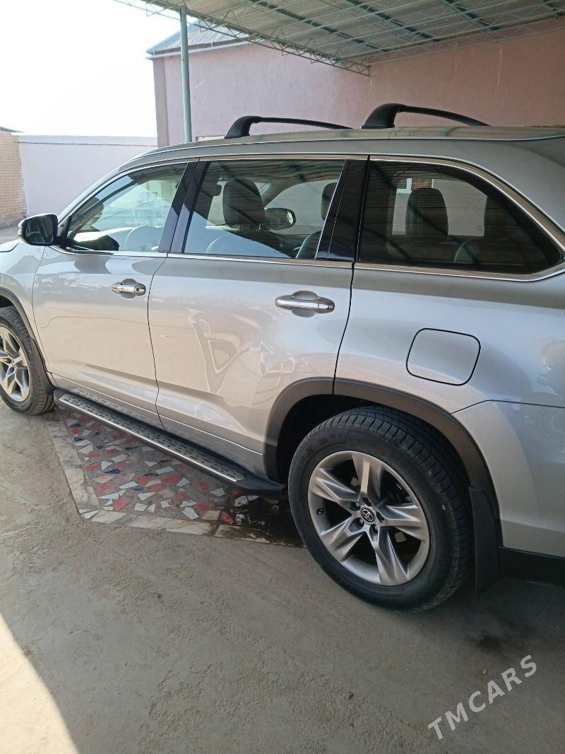 Toyota Highlander 2016 - 460 000 TMT - Туркменабат - img 4