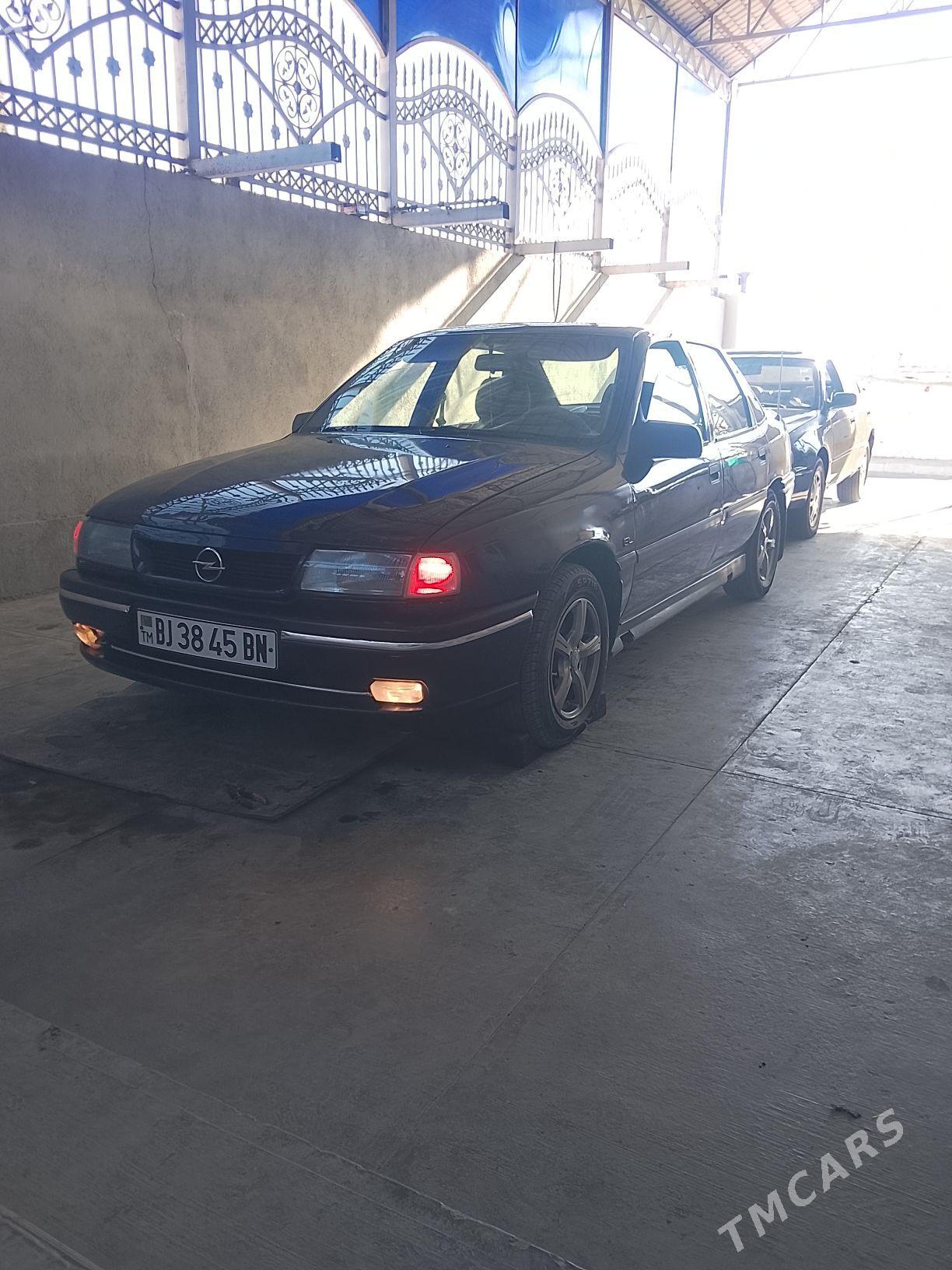 Opel Vectra 1993 - 45 000 TMT - Гызыларбат - img 1