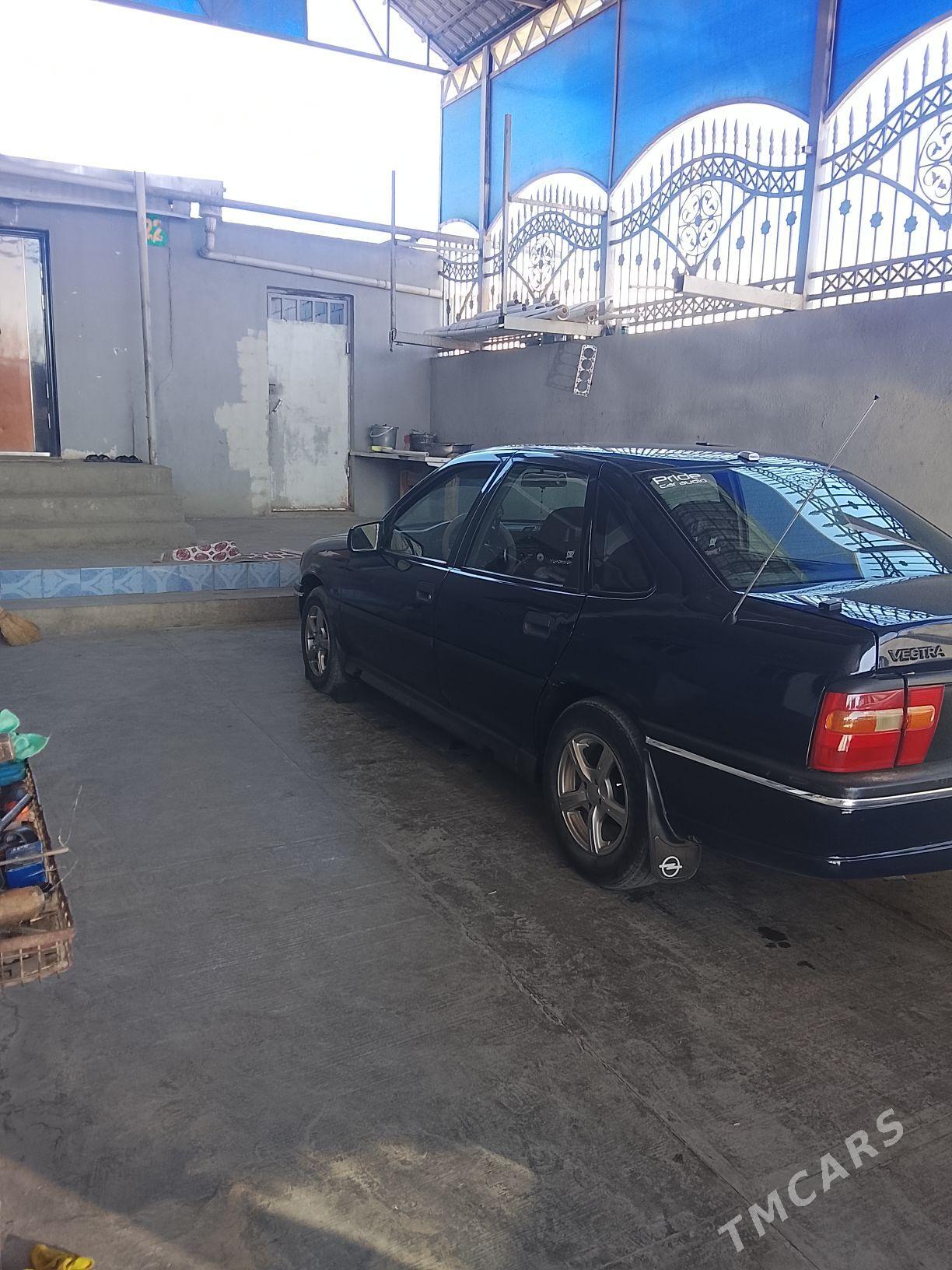 Opel Vectra 1993 - 45 000 TMT - Гызыларбат - img 3