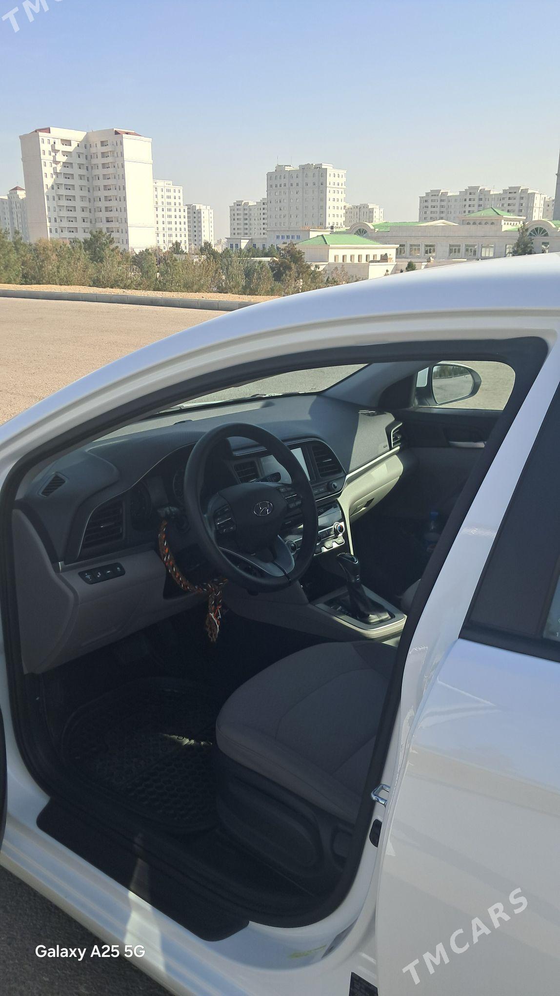 Hyundai Elantra 2020 - 235 000 TMT - Ашхабад - img 3