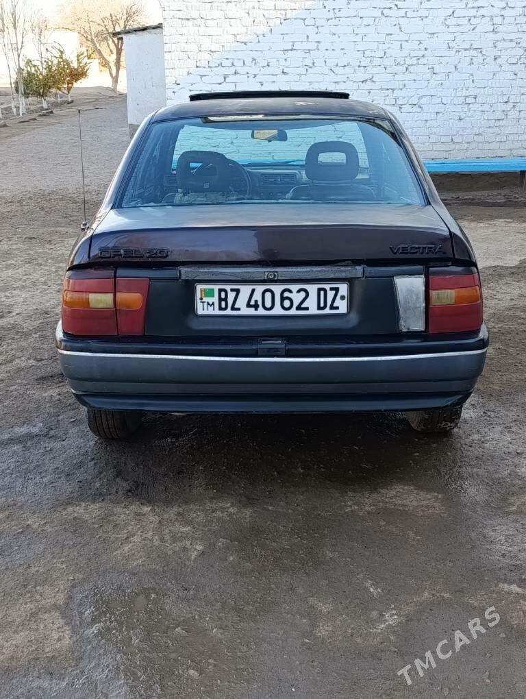 Opel Vectra 1992 - 26 000 TMT - Губадаг - img 2