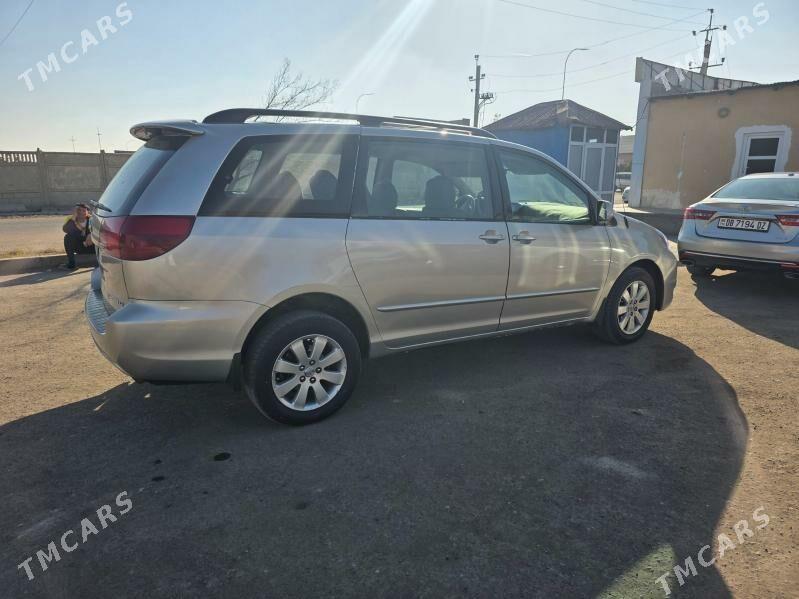 Toyota Sienna 2004 - 220 000 TMT - Гороглы (Тагта) - img 2