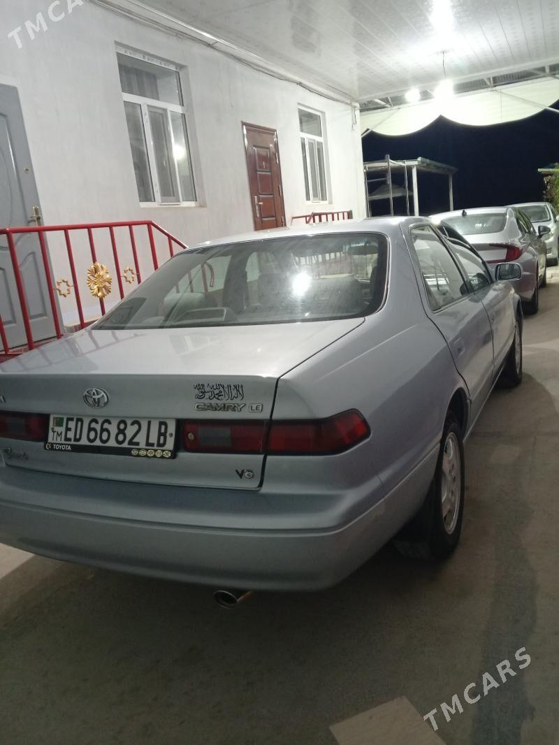 Toyota Camry 1998 - 130 000 TMT - Magdanly - img 8