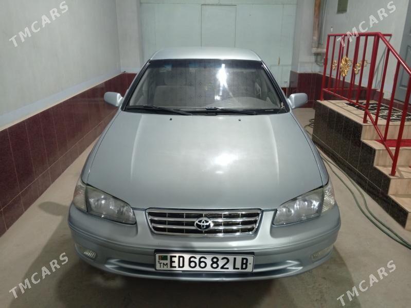 Toyota Camry 1998 - 130 000 TMT - Magdanly - img 1