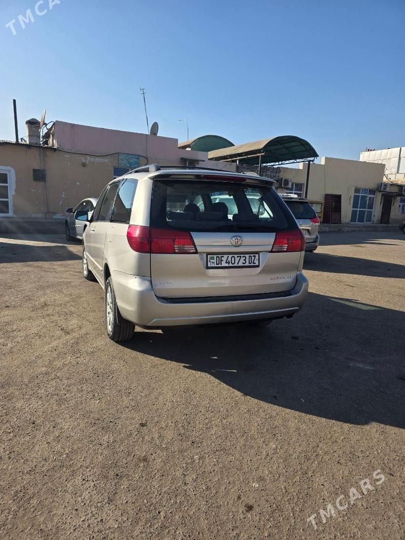 Toyota Sienna 2004 - 220 000 TMT - Гороглы (Тагта) - img 4