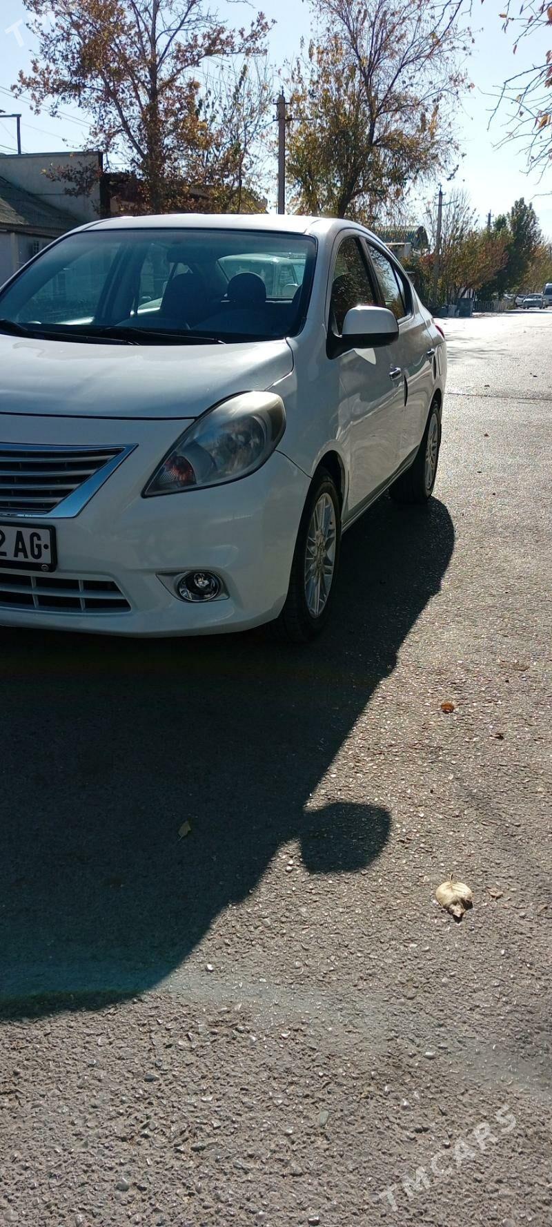 Nissan Versa 2011 - 130 000 TMT - Хитровка - img 3