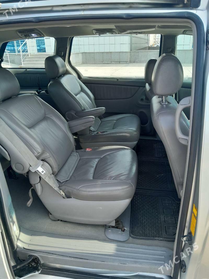 Toyota Sienna 2004 - 280 000 TMT - Daşoguz - img 8