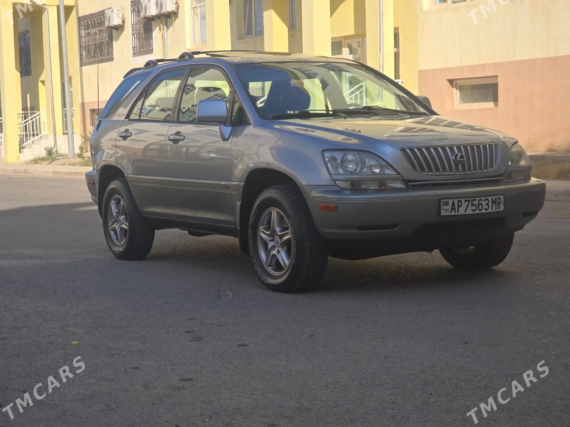 Lexus RX 300 2001 - 220 000 TMT - Мары - img 1