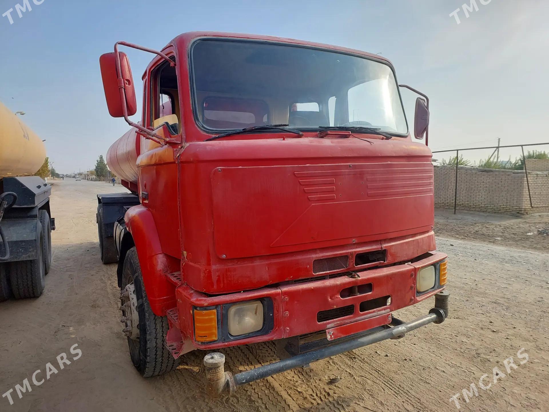 Mercedes-Benz ACTROS 3331 2003 - 225 000 TMT - Mary - img 2