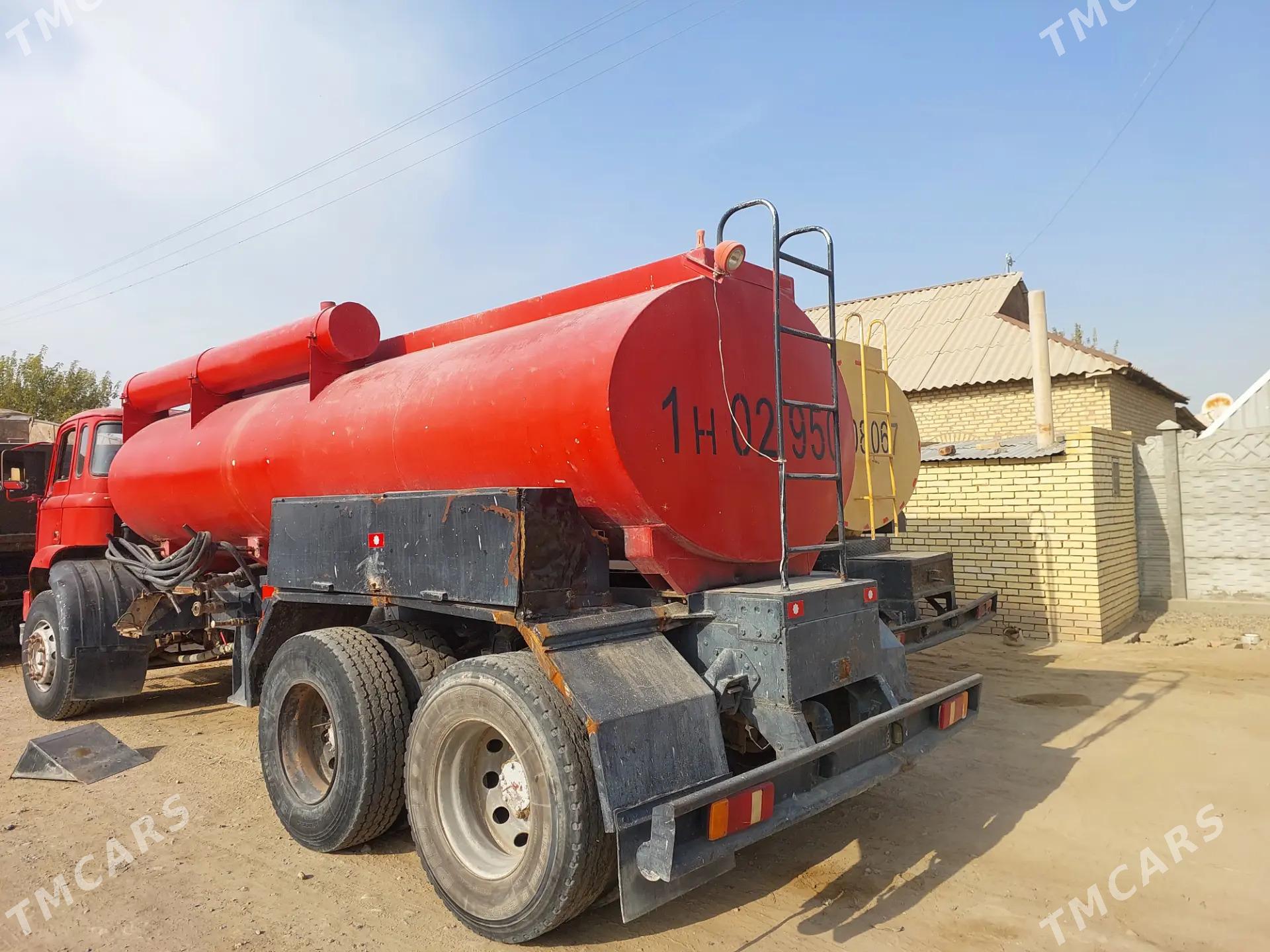 Mercedes-Benz ACTROS 3331 2003 - 225 000 TMT - Mary - img 3