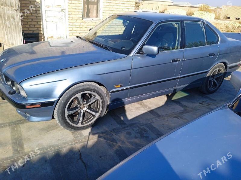 BMW 535 1990 - 35 000 TMT - Мары - img 2