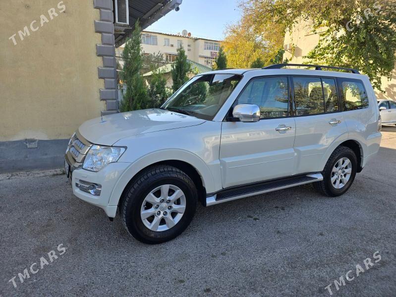Mitsubishi Pajero 2017 - 355 000 TMT - Aşgabat - img 3