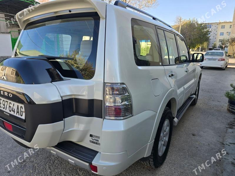 Mitsubishi Pajero 2017 - 355 000 TMT - Aşgabat - img 8