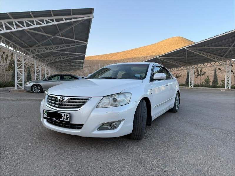 Toyota Aurion 2008 - 225 000 TMT - 8 мкр - img 2