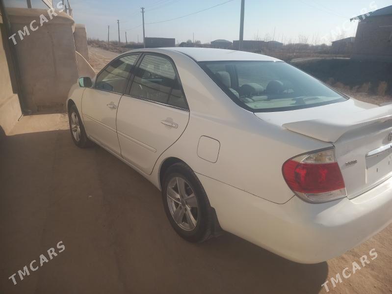 Toyota Camry 2006 - 180 000 TMT - Губадаг - img 3