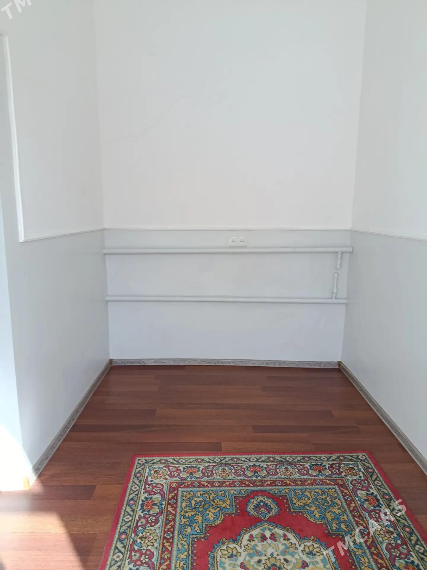 Satlyk jaý - Sarahs - img 1