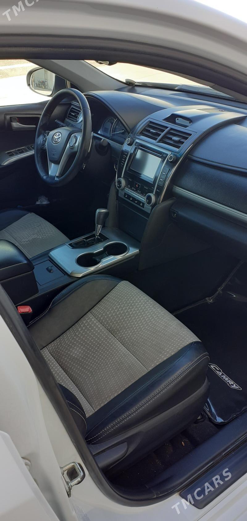 Toyota Camry 2013 - 260 000 TMT - 2 mkr - img 5