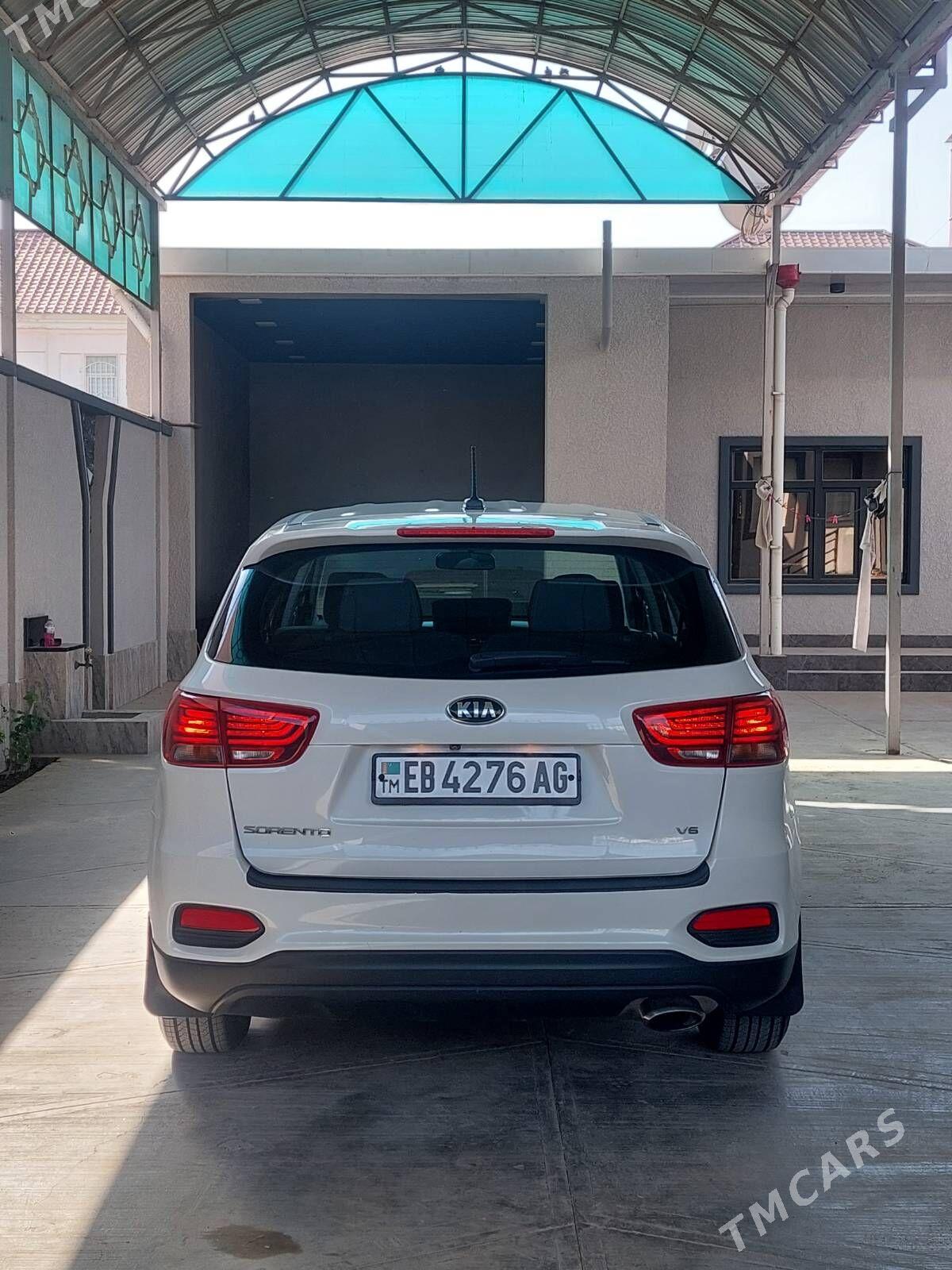 Kia Sorento 2020 - 335 000 TMT - Aşgabat - img 4