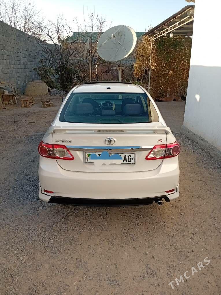 Toyota Corolla 2011 - 167 000 TMT - Aşgabat - img 3