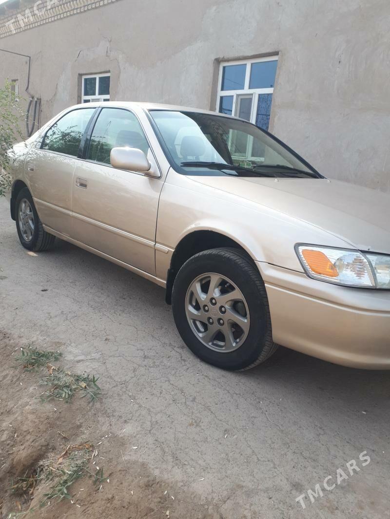 Toyota Camry 1997 - 132 000 TMT - Гурбансолтан Едже - img 6