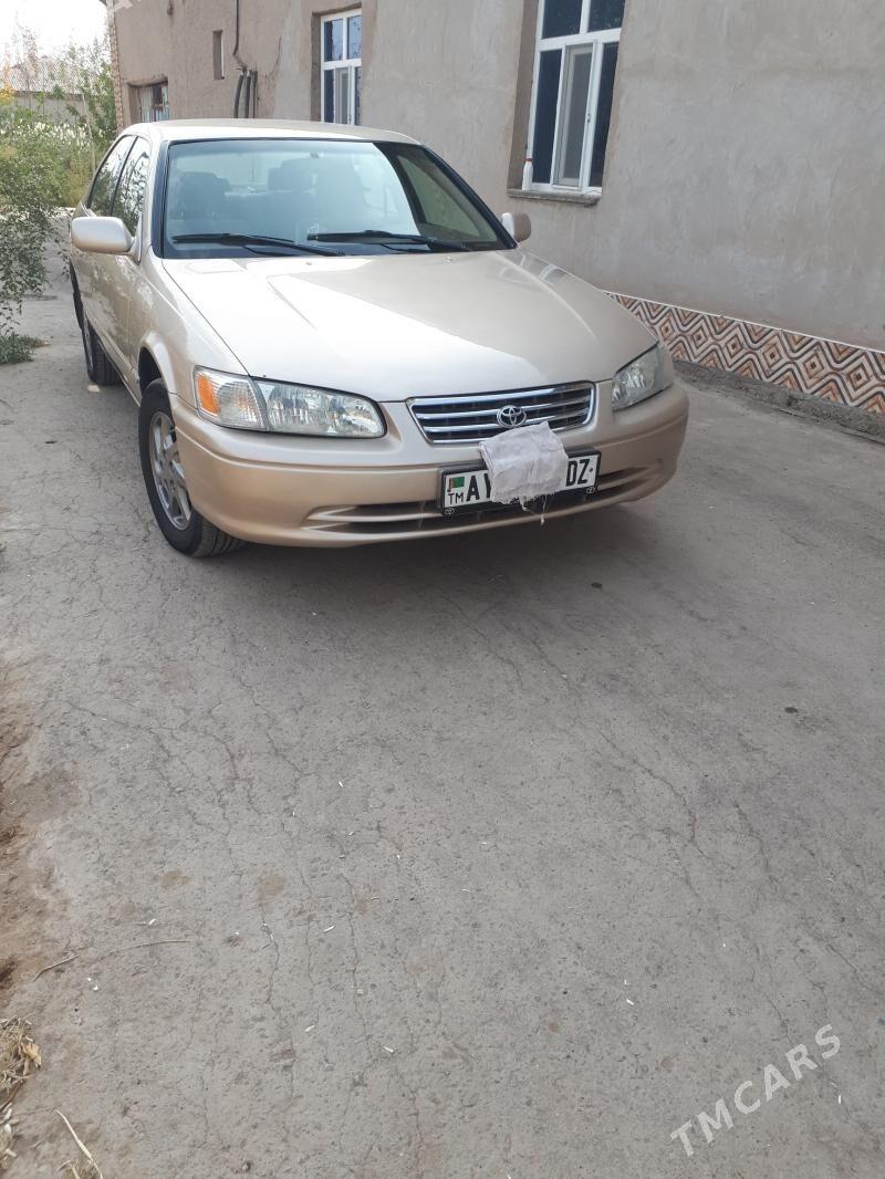 Toyota Camry 1997 - 132 000 TMT - Гурбансолтан Едже - img 8