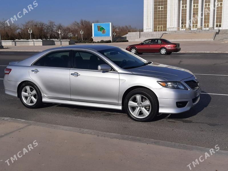 Toyota Camry 2010 - 225 000 TMT - Дашогуз - img 3