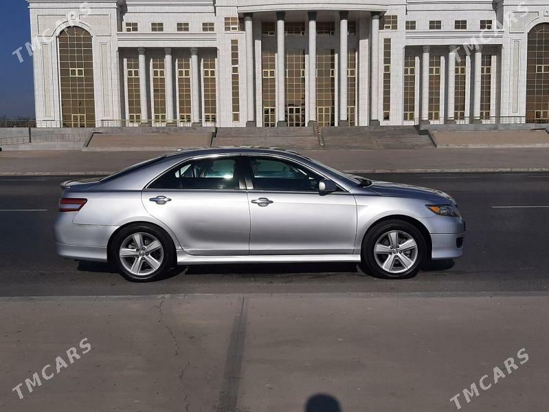 Toyota Camry 2010 - 225 000 TMT - Дашогуз - img 8