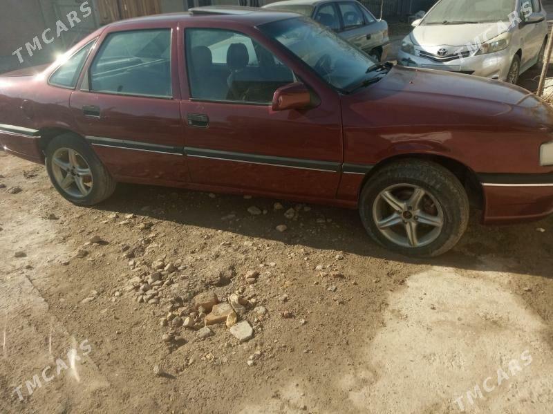Opel Vectra 1992 - 35 000 TMT - Дашогуз - img 3