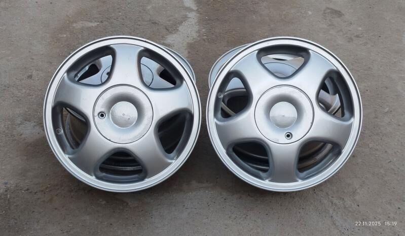 Diska 15 lik...Opel 2 100 TMT - Mary - img 2