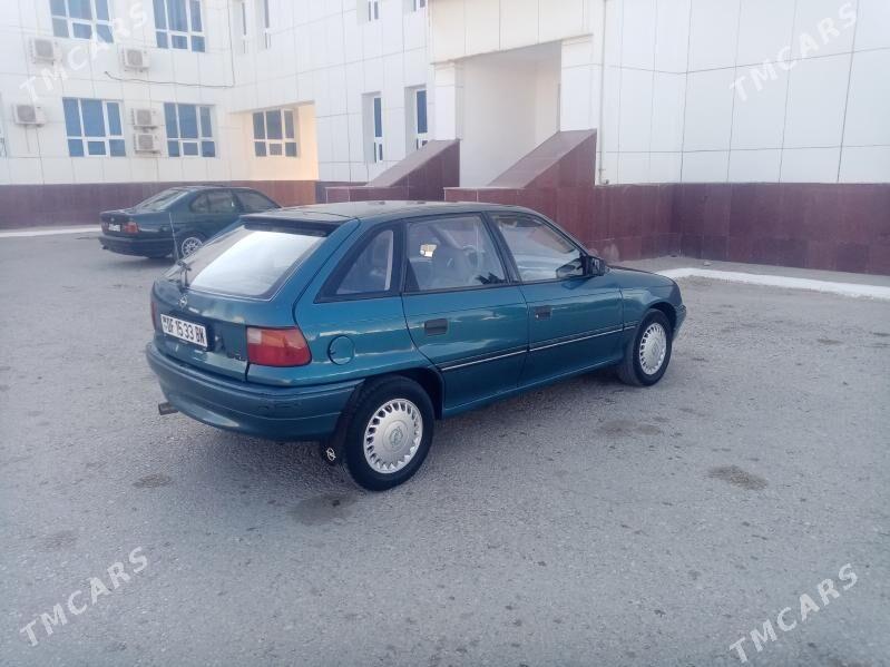 Opel Astra 1992 - 35 000 TMT - Gumdag - img 2
