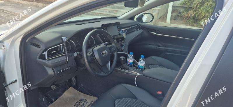Toyota Camry 2022 - 338 000 TMT - Теджен - img 5