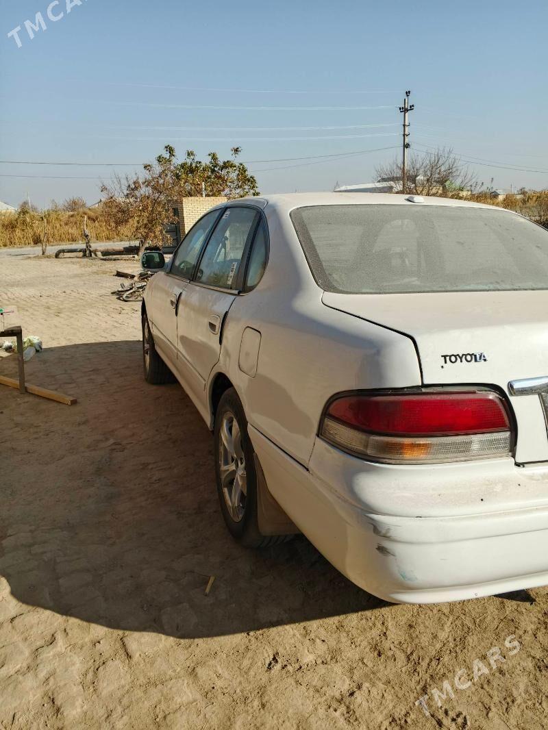 Toyota Avalon 1995 - 84 000 TMT - Мары - img 1