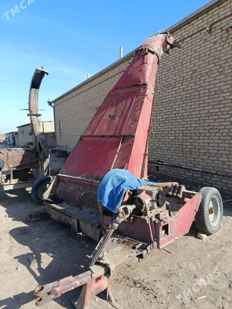 MTZ T-28 1998 - 30 000 TMT - Мургап - img 2