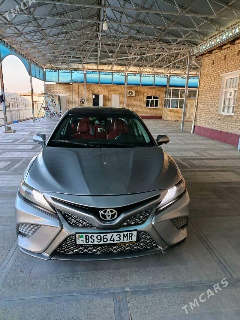 Toyota Camry 2020 - 320 000 TMT - Мары - img 2