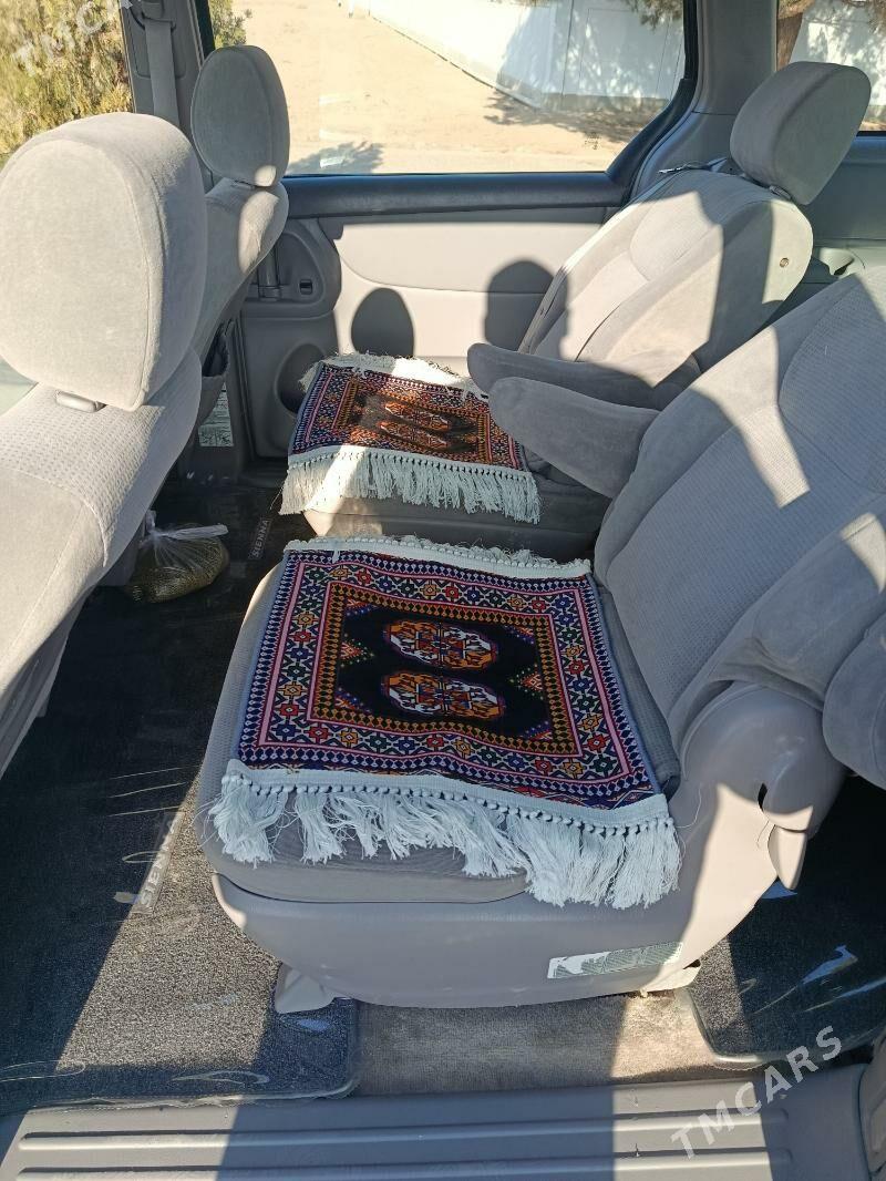 Toyota Sienna 2005 - 240 000 TMT - Daşoguz - img 7