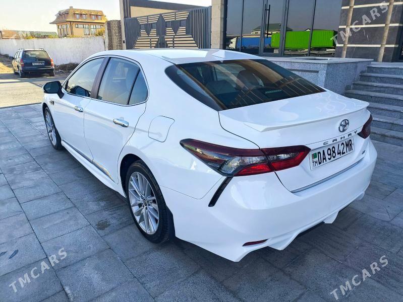 Toyota Camry 2022 - 380 000 TMT - Мары - img 4