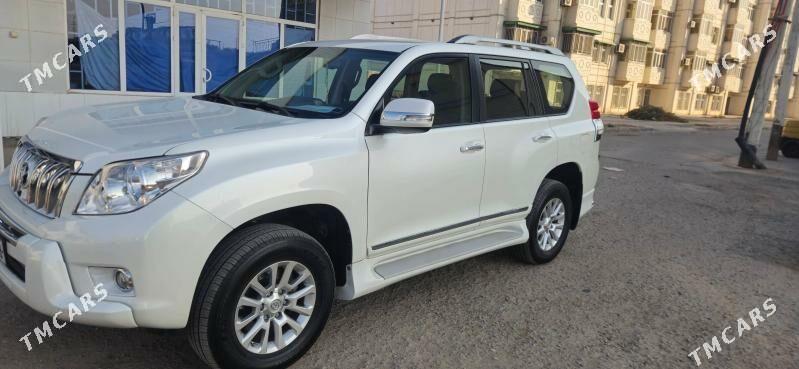 Toyota Land Cruiser Prado 2013 - 520 000 TMT - Туркменабат - img 4
