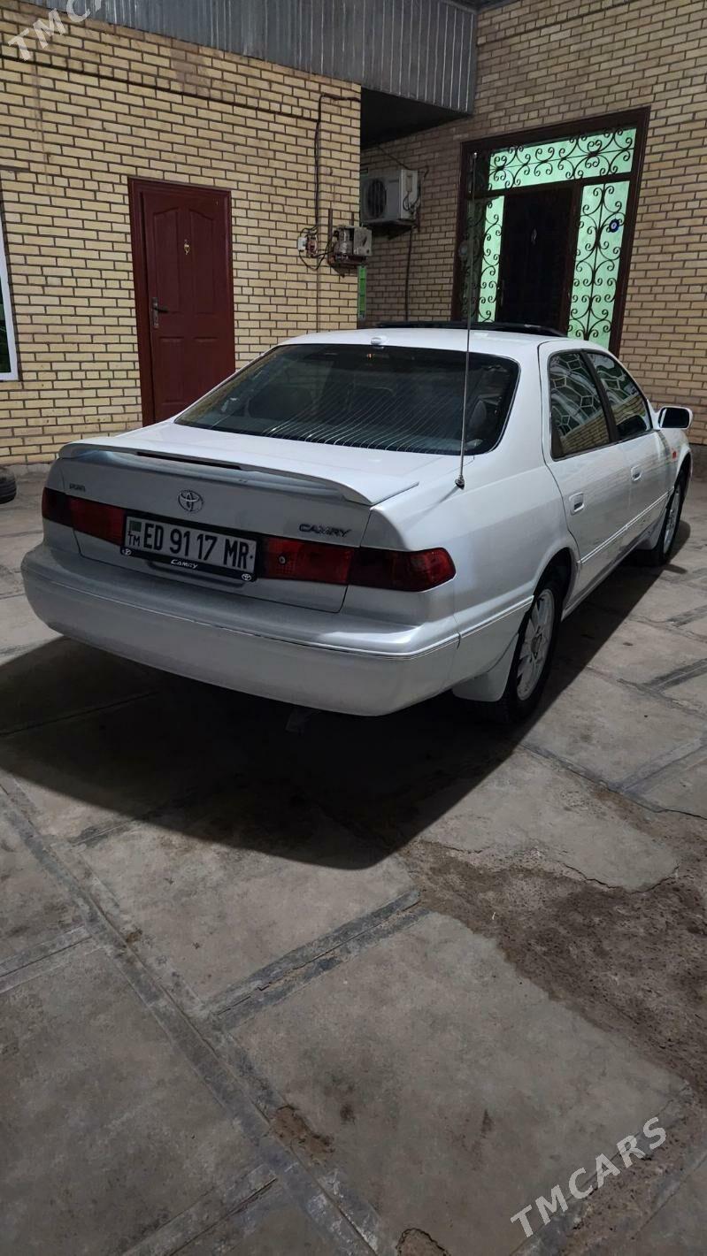 Toyota Camry 2000 - 190 000 TMT - Мары - img 3